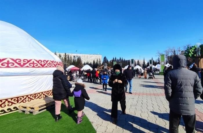 Западные санкции поставили в затруднительное положение ведение бизнеса между Казахстаном и россиянами. Будет ли разрушена дружба между союзниками?