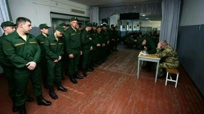 Будут ли призывники снова служить два года? Понимание нового предложения