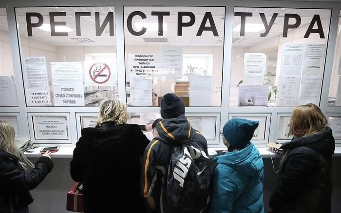 Когда и зачем водители продлевают свои права
