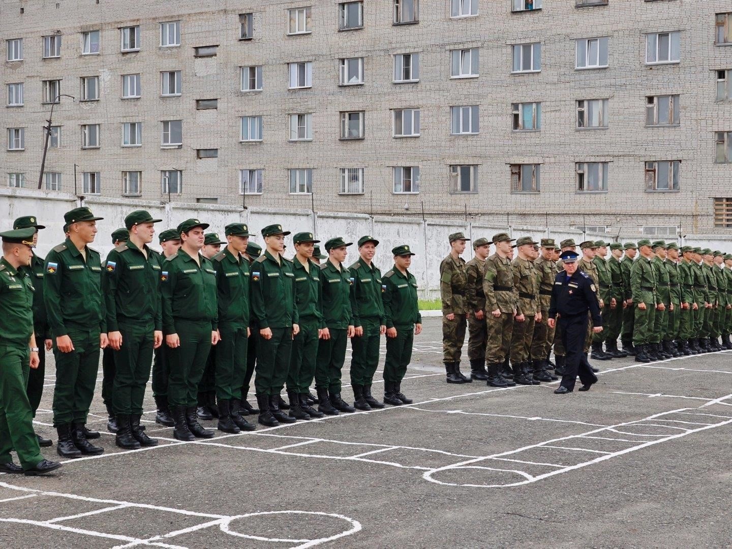 Изменения в военной службе и административных функциях