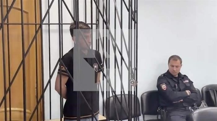 Суд приговорил шеф-повара к двум месяцам за избиение девушки в ресторане на Камчатке