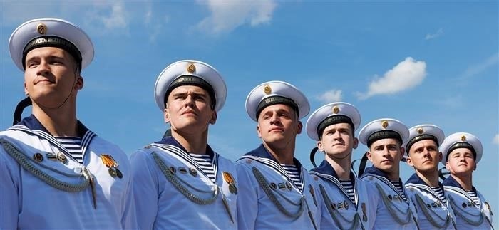 Картаполов внесет в Госдуму законопроект о повышении военных пенсий до 9,5%