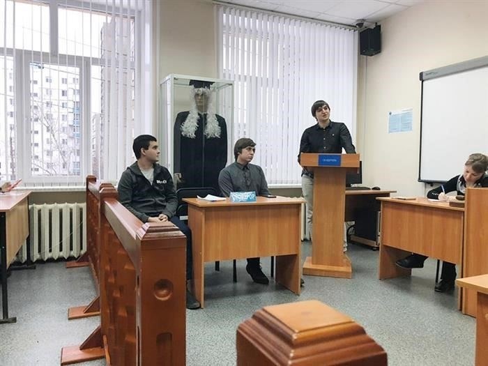 Отношение к воинской обязанности для женщин: Значение, плюсы и минусы