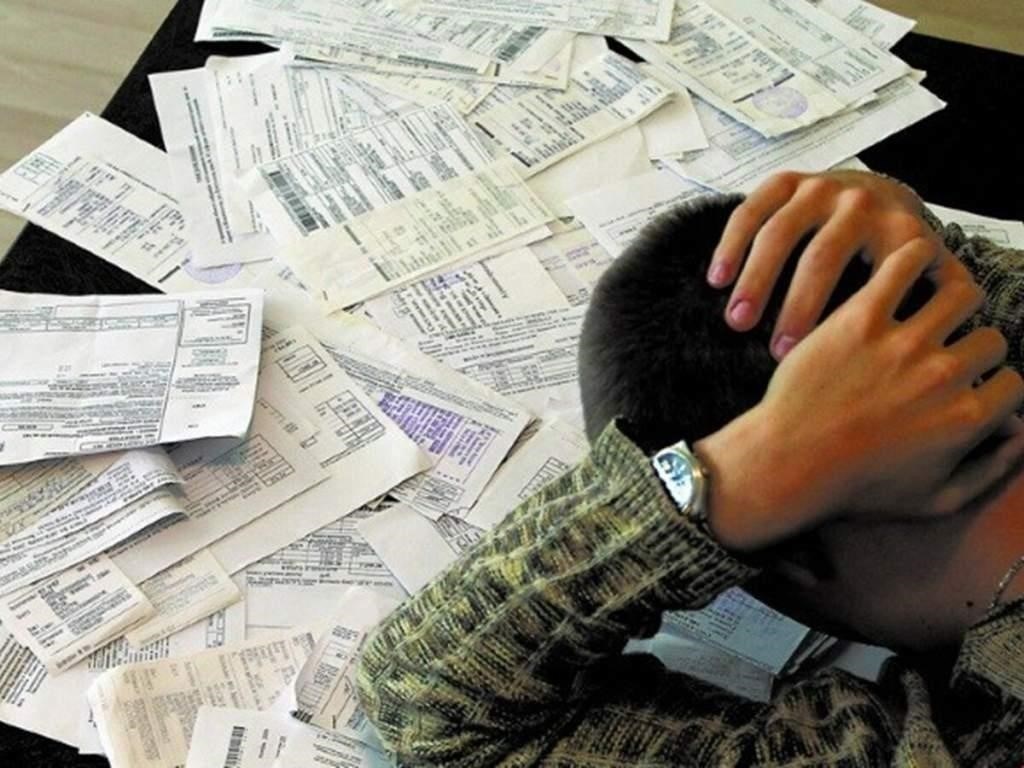 Понимание коренных причин неоплаченных счетов за коммунальные услуги в ДНР