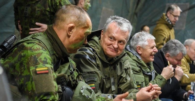 Призыв затронет всех молодых людей Литвы, отвечающих требованиям по физической подготовке и образованию. Призванные пройдут первоначальную подготовку, после чего их могут направить в различные рода войск или резервные части. В этот призыв также попадают лица, получившие высшее образование, так как основной задачей является обеспечение достаточного количества личного состава для выполнения различных военных функций.