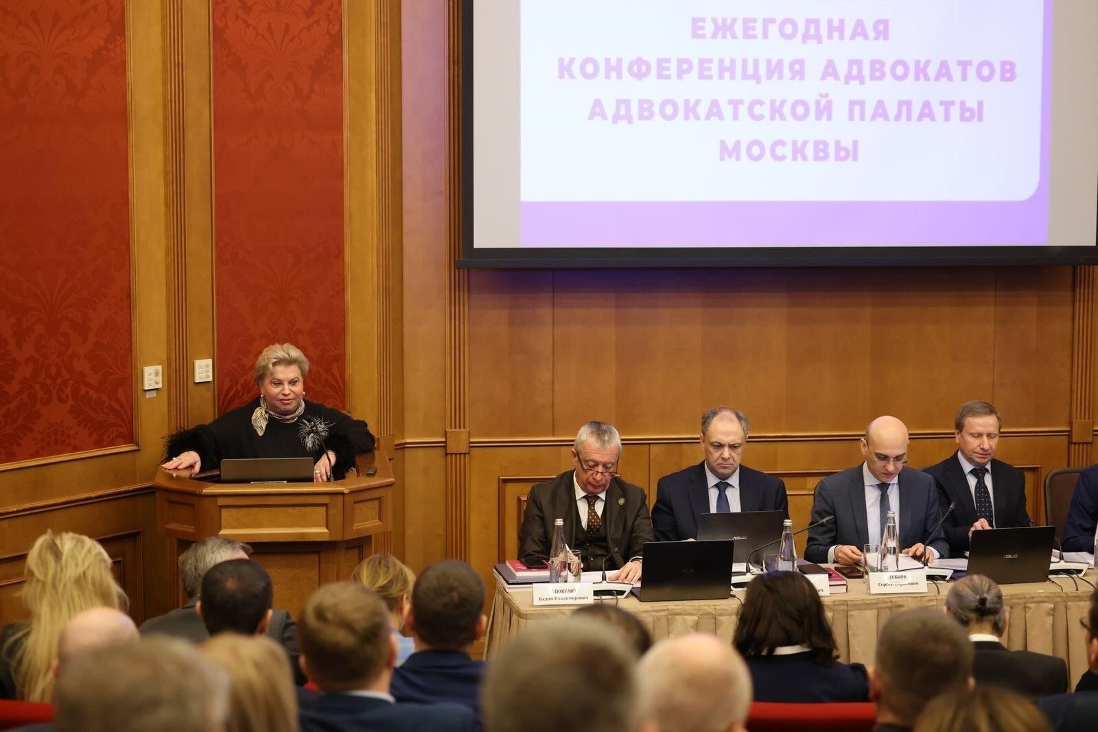 В случаях, когда просьба о единовременной выплате была отклонена, рекомендуется обратиться за юридической помощью. Юристы, специализирующиеся в этой области, помогут выяснить причину отказа и проведут вас через процесс обжалования решения. Возможно, существуют нюансы в критериях приемлемости, включая требуемые документы, которые могут привести к отказу в удовлетворении запроса.